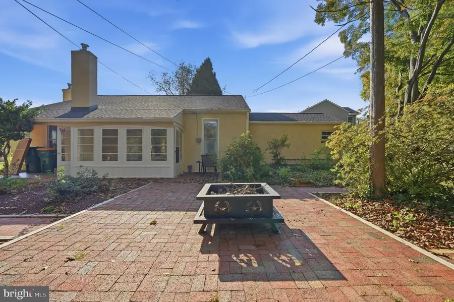628 Hulmeville Rd, Langhorne, PA 19047 - #2