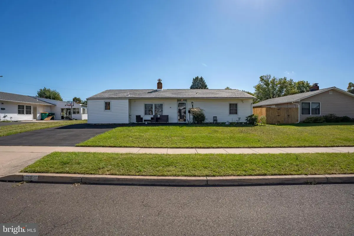 36 Elm Ln, Levittown, PA 19054 - #1