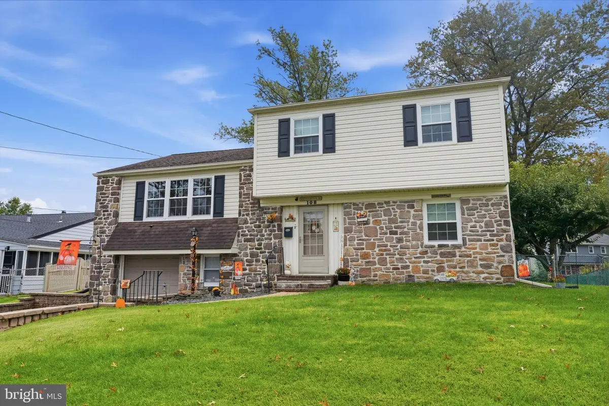 108 Hogeland Rd, Southampton, PA 18966 - #1