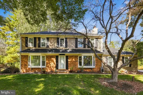 1236 Lexington Dr, YARDLEY, PA 19067