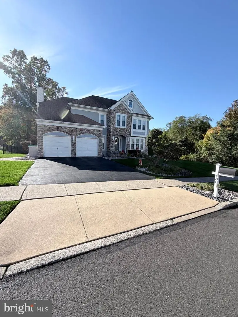 438 Turtle Ln, Langhorne, PA 19047 - #1