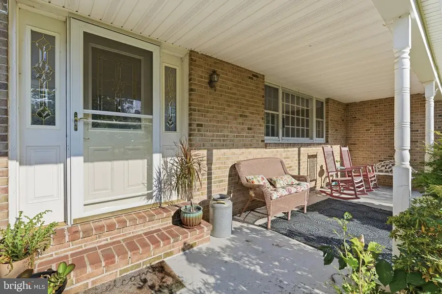 2209 Diamond St, Sellersville, PA 18960 - #2