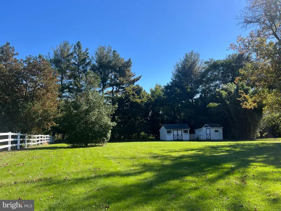 244 E Branch Rd, Sellersville, PA 18960 - #2