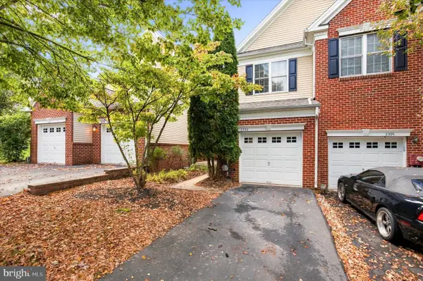 2392 S Whittmore St, FURLONG, PA 18925