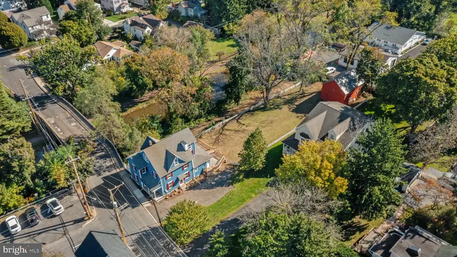 9 E College Ave, Yardley, PA 19067 - #3