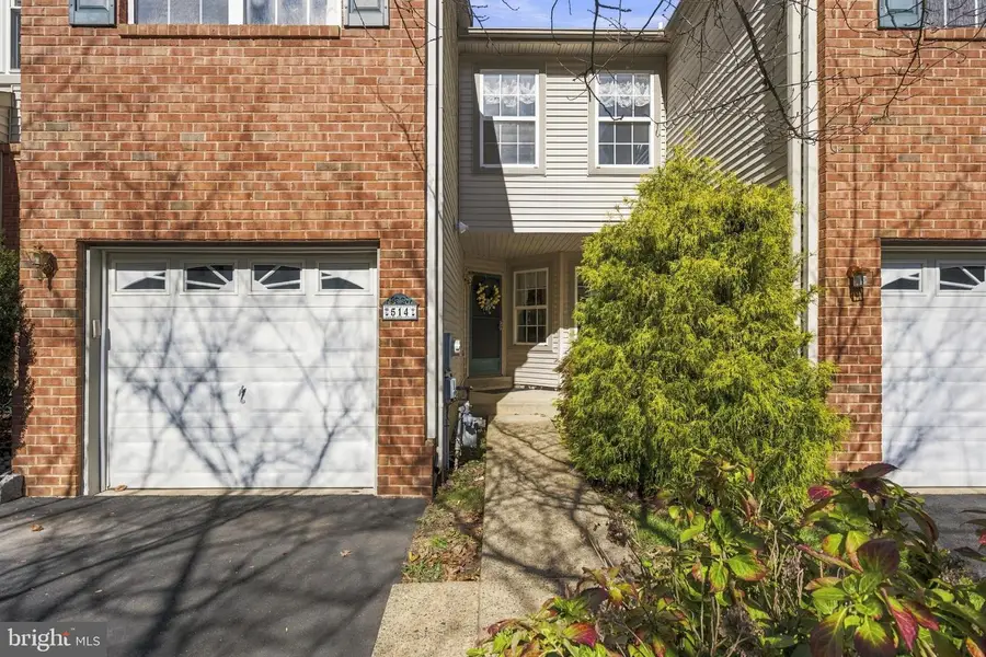 514 Jason Dr, Southampton, PA 18966 - #2