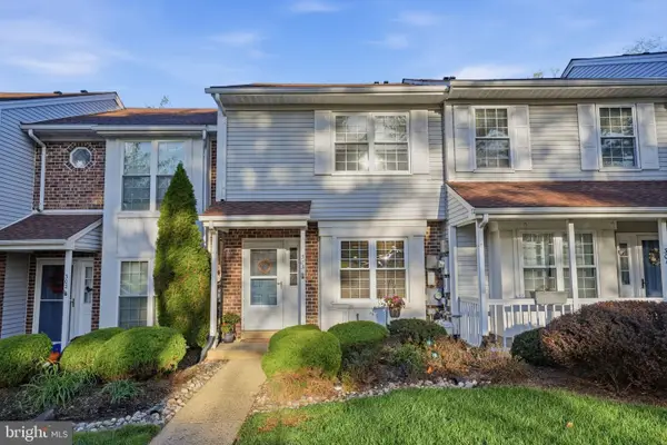 303 Leedom Way, NEWTOWN, PA 18940