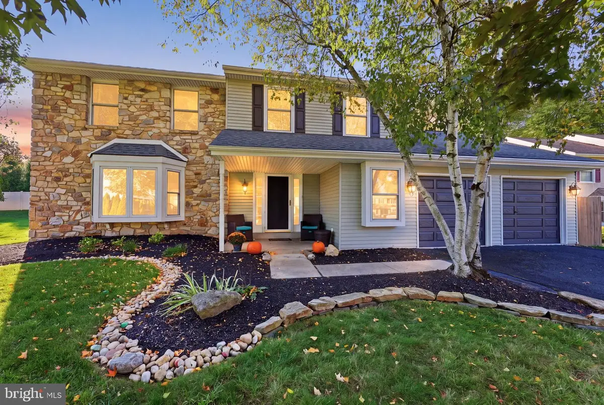 15 White Birch Ln, Southampton, PA 18966 - #1