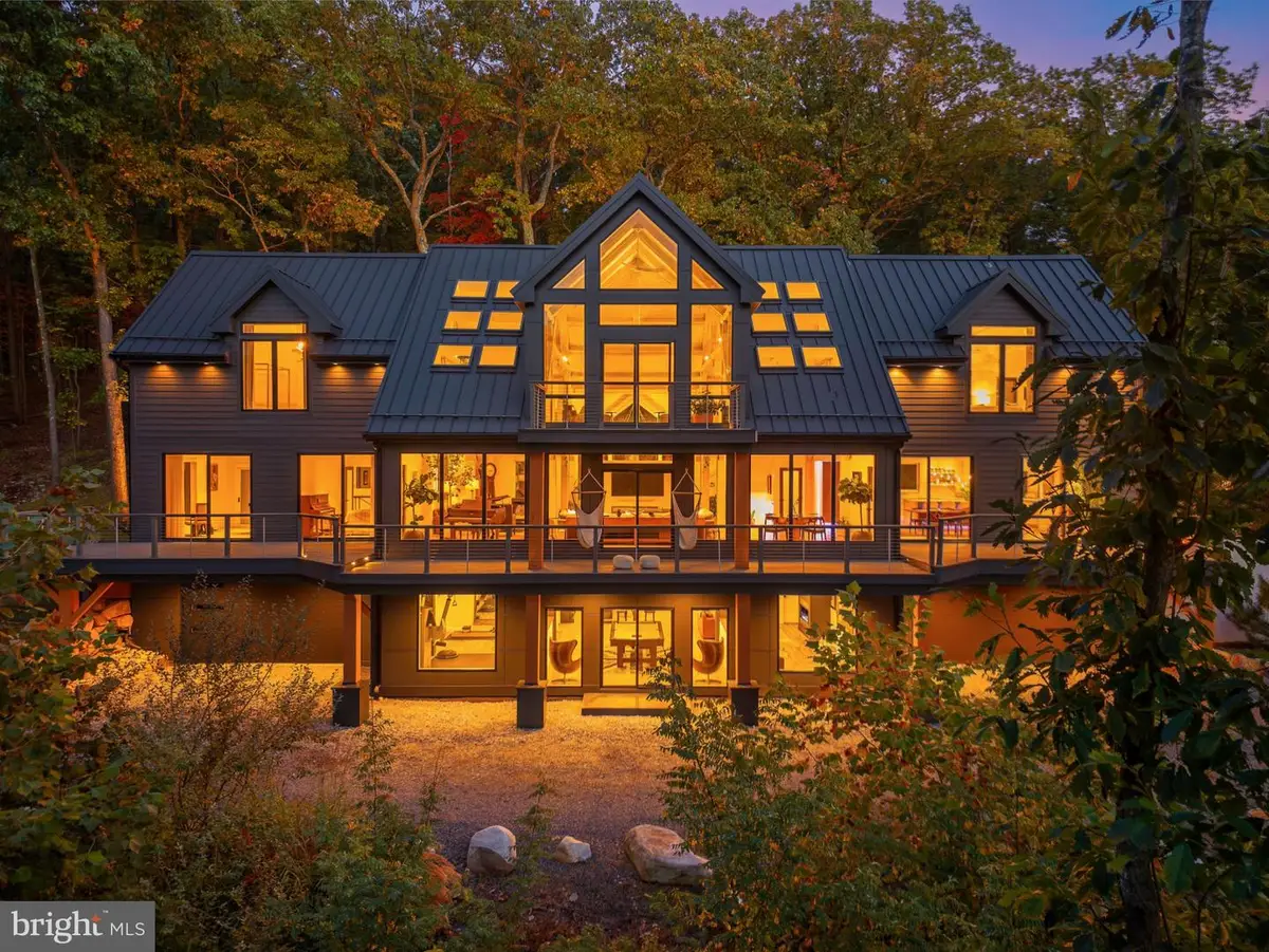 2071 Holicong Rd, New Hope, PA 18938 - #1