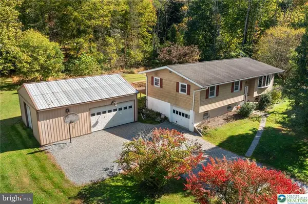 3073 Cooks Creek Rd, RIEGELSVILLE, PA 18077