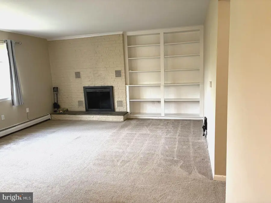 333 Lacey Ave #c4, Doylestown, PA 18901 - #2