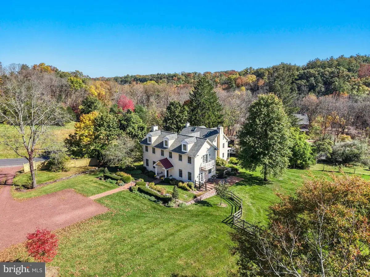 455 Cafferty Rd, Erwinna, PA 18920 - #1