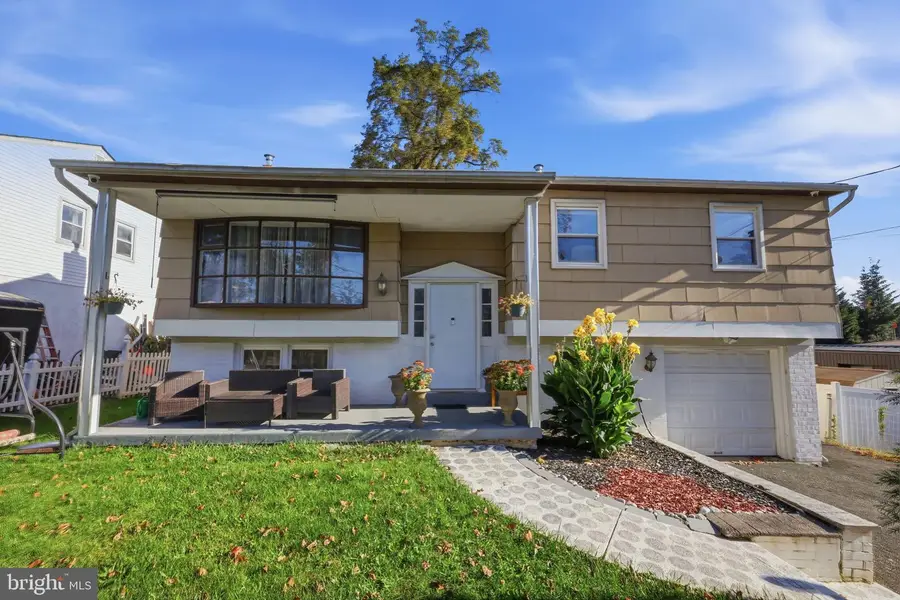 4851 Magnolia Ave, Feasterville Trevose, PA 19053 - #2