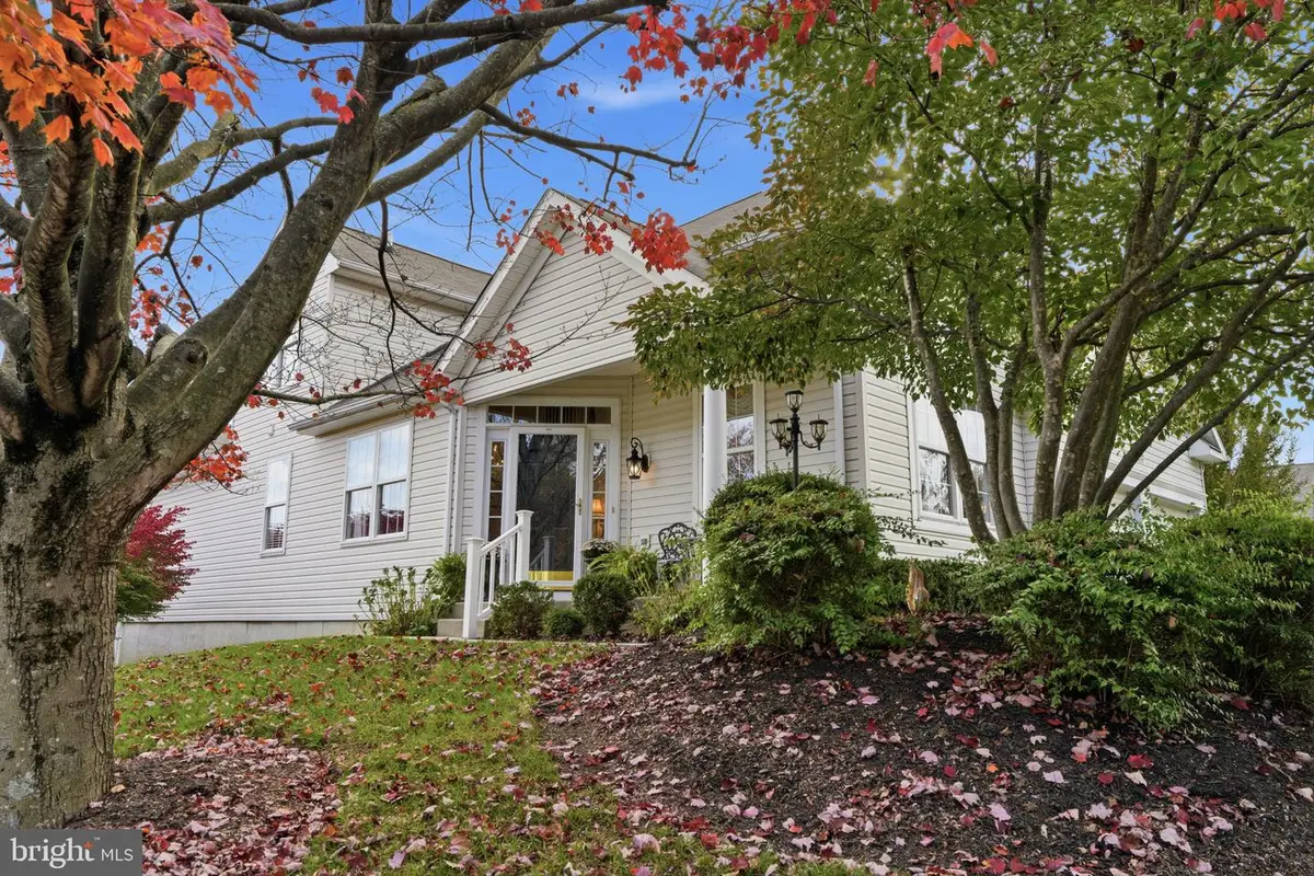 23 Sweet Pea Ln, Langhorne, PA 19047 - #1