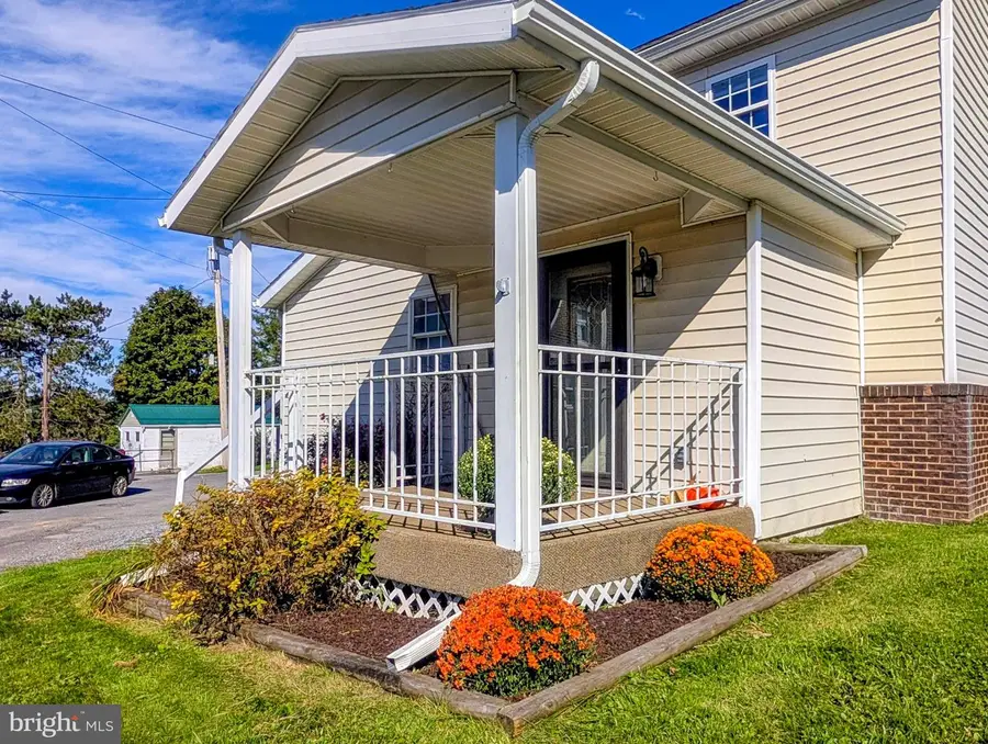 901 Donoughe St, Gallitzin, PA 16641 - #3