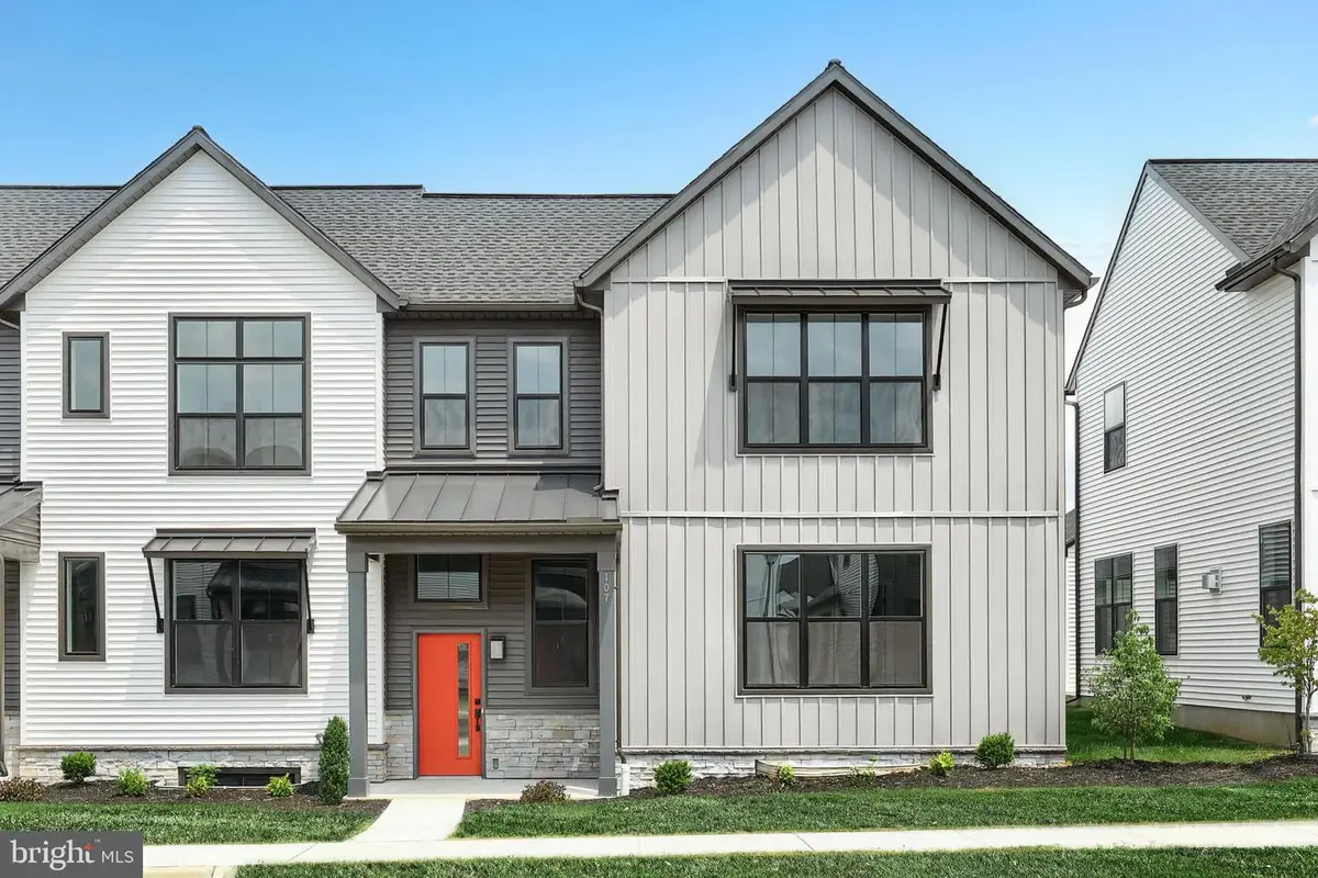 107 Madison Dr, Mechanicsburg, PA 17055 - #1