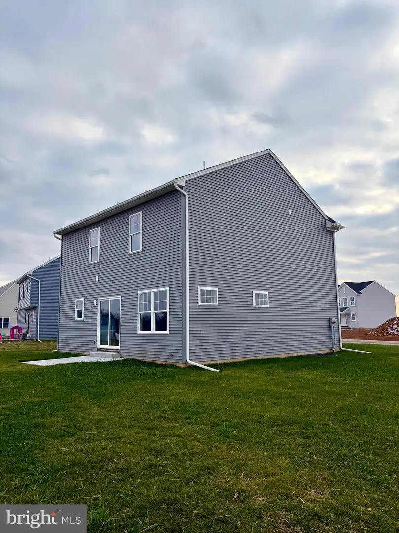 14 Family Dr, Carlisle, PA 17013 - Image #2