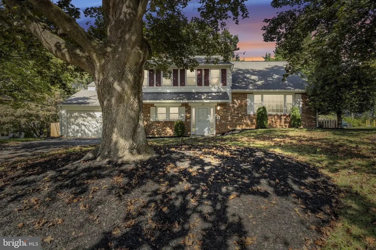 425 Deerfield Rd, Camp Hill, PA 17011 - Image #1