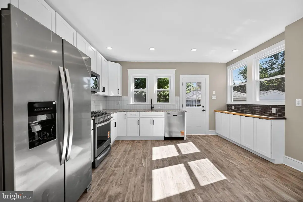 34 S Enola Dr, Enola, PA 17025 - Image #1