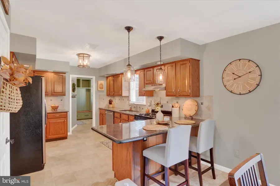 6 Matthew Ct, Carlisle, PA 17015 - Image #2