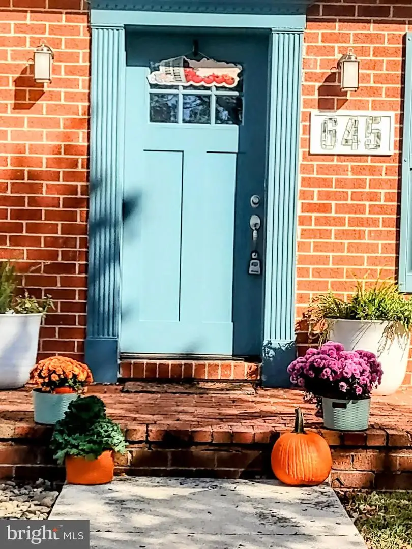 645 W First Street, Boiling Springs, PA 17007 - Image #3