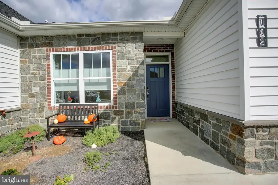 108 Cardinal Drive, Shippensburg, PA 17257 - Image #2