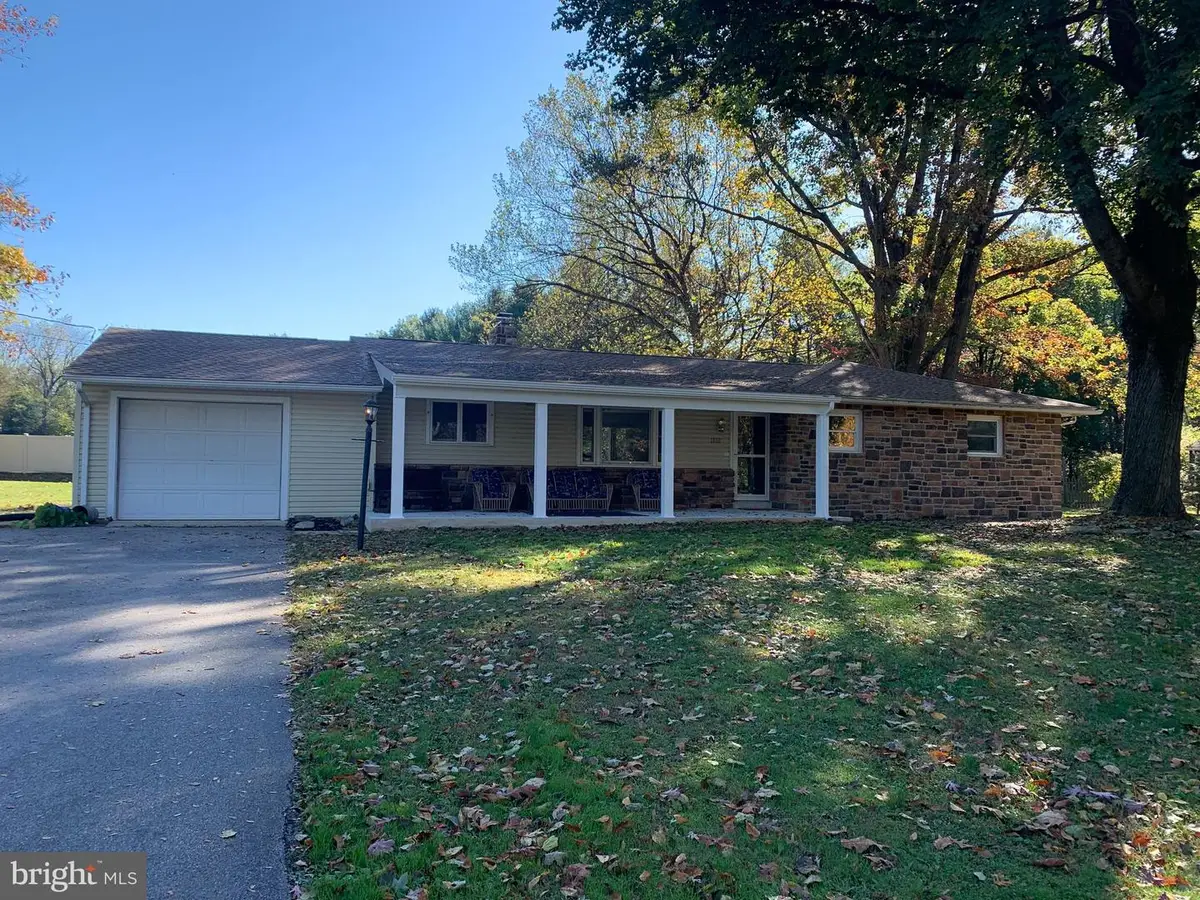 1003 Rockledge Drive, Carlisle, PA 17015 - Image #1