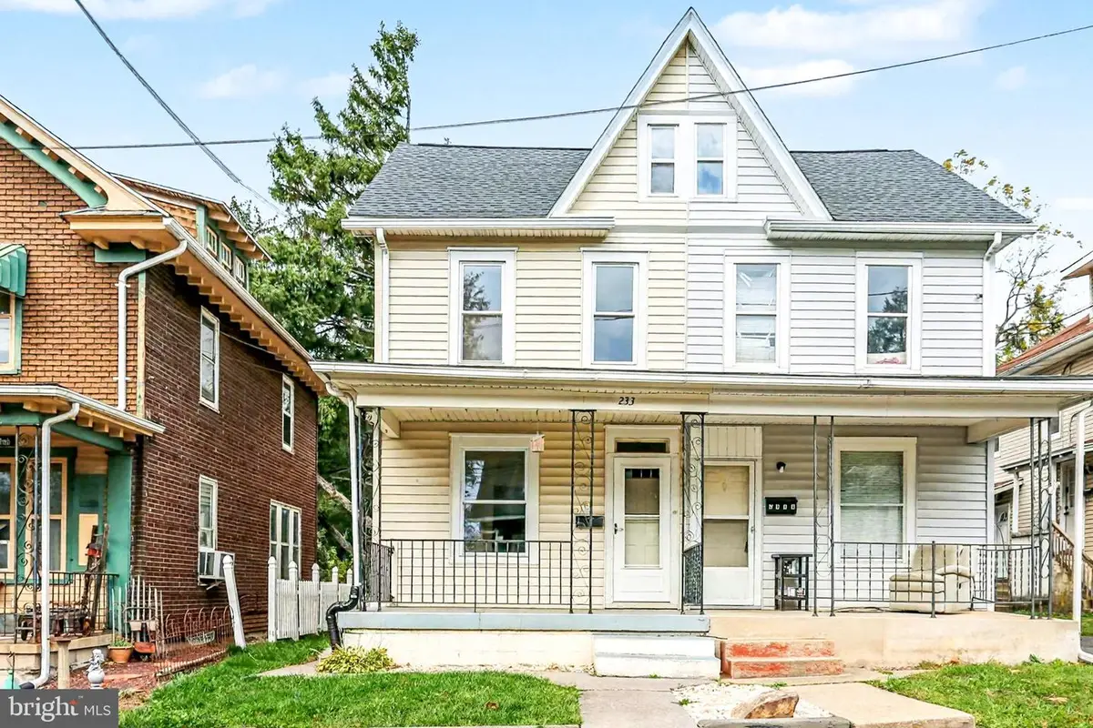 233 W Columbia Rd, Enola, PA 17025 - Image #1