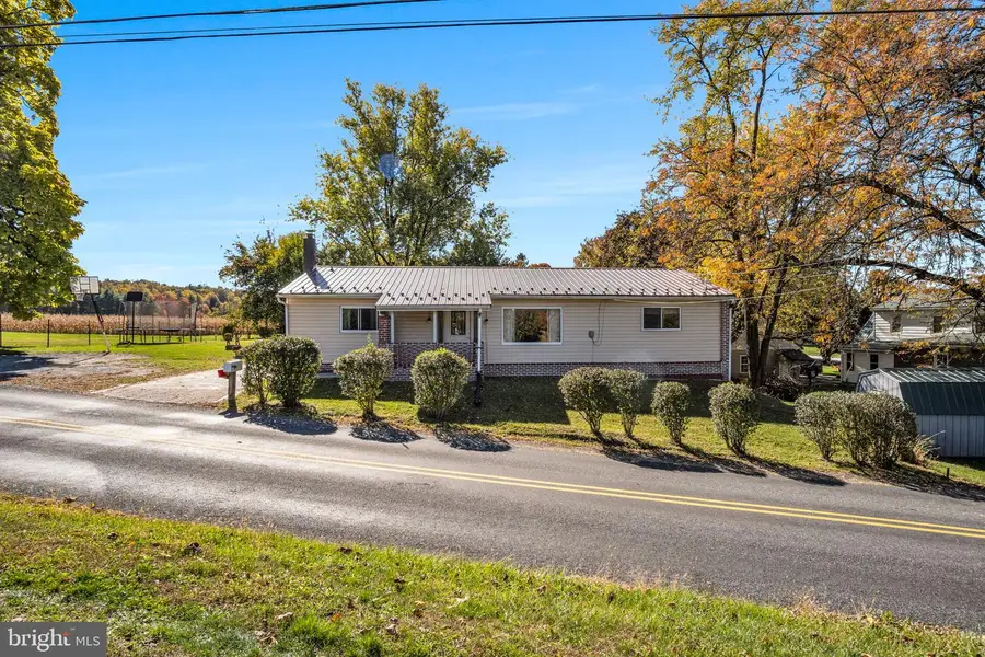 5 Ball Park Dr, Gardners, PA 17324 - Image #2