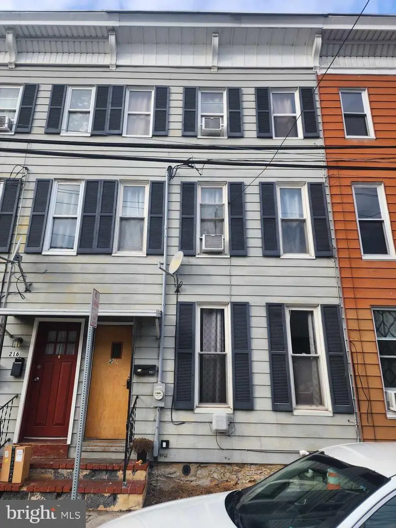 214 W Allen St, Mechanicsburg, PA 17055 - Image #1