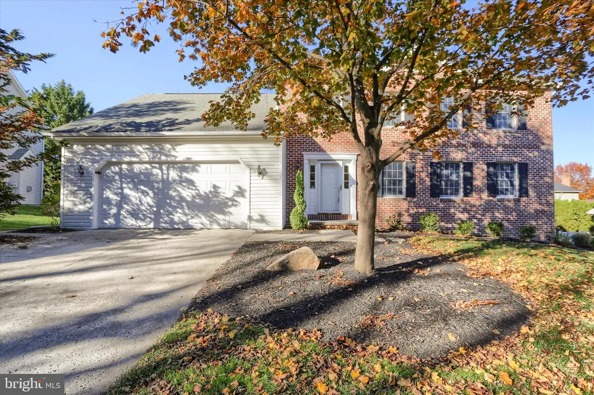 1090 Memory Ln, Mechanicsburg, PA 17050 - Image #1