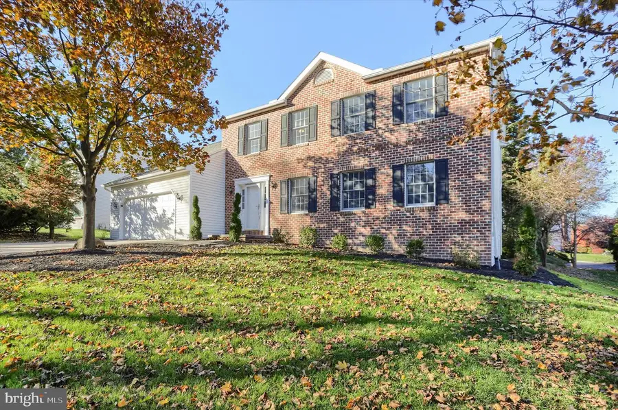 1090 Memory Ln, Mechanicsburg, PA 17050 - Image #3
