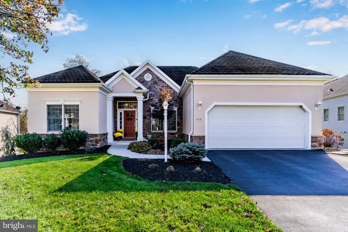 109 Windrush Ln, Mechanicsburg, PA 17055 - Image #1