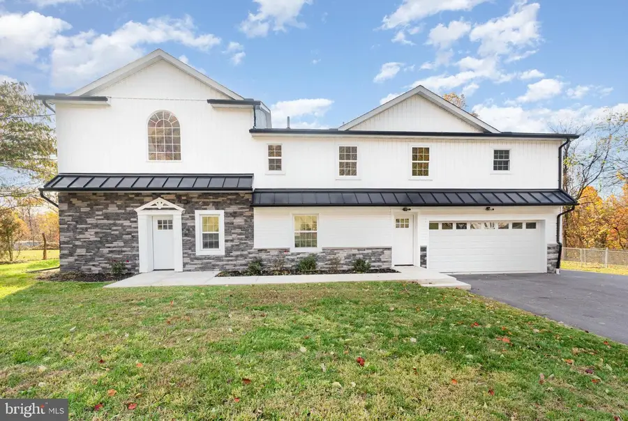 481 Sample Bridge Road, Enola, PA 17025 - Image #2