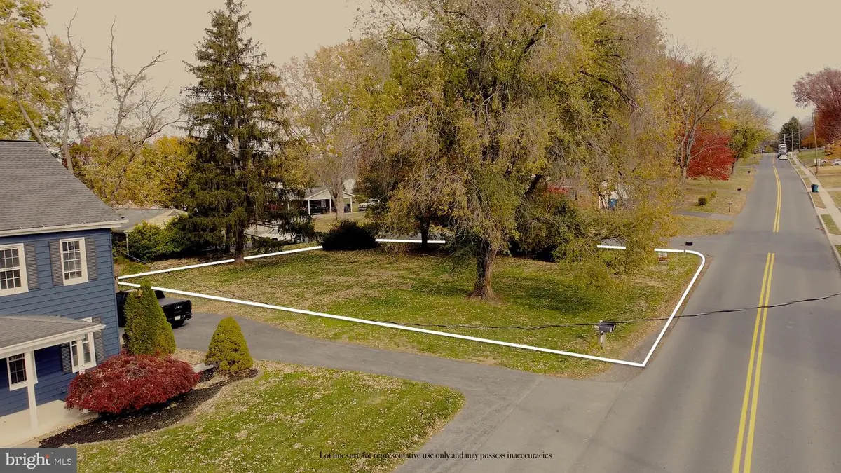 416 Allegheny Dr, Mechanicsburg, PA 17055 - Image #1