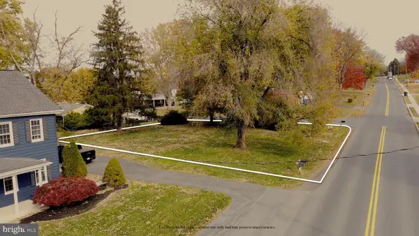 416 Allegheny Dr, MECHANICSBURG, PA 17055