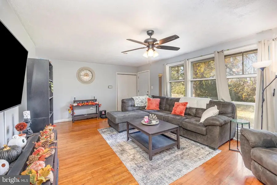 315 James Road, Carlisle, PA 17013 - Image #2