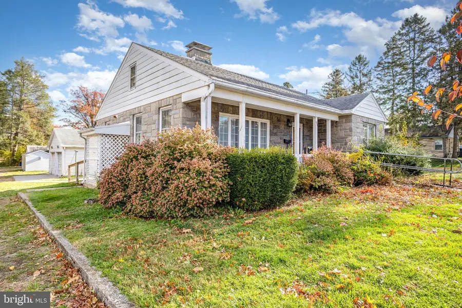 1555 Locust Street, New Cumberland, PA 17070 - Image #2