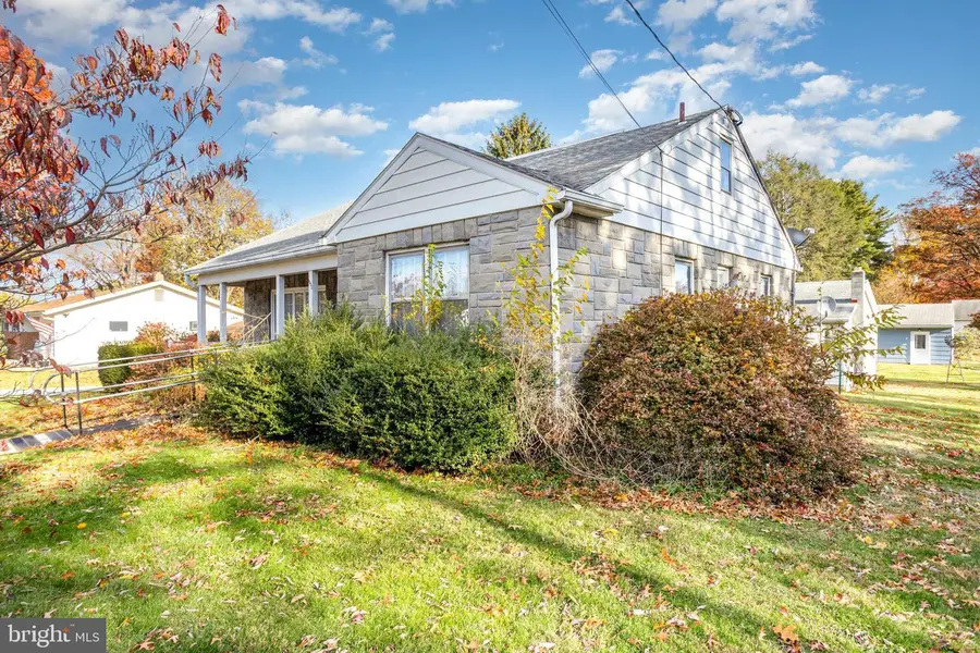 1555 Locust Street, New Cumberland, PA 17070 - Image #3
