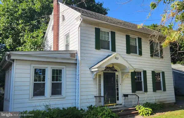 257 Walton St, LEMOYNE, PA 17043