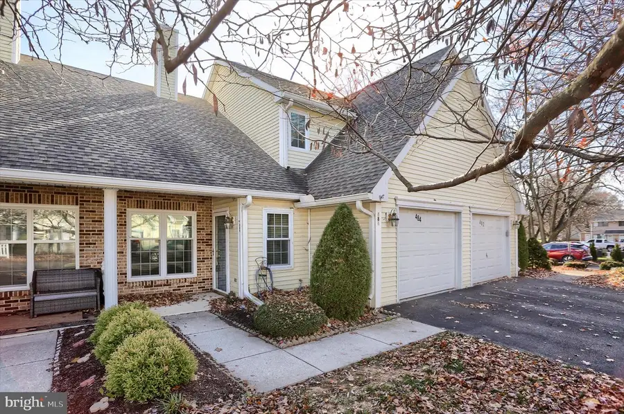 484 Brighton Pl, Mechanicsburg, PA 17055 - Image #2