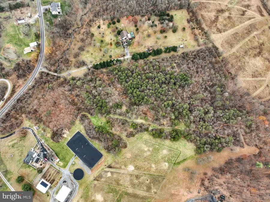 449 Rich Valley Rd, Mechanicsburg, PA 17050 - Image #2