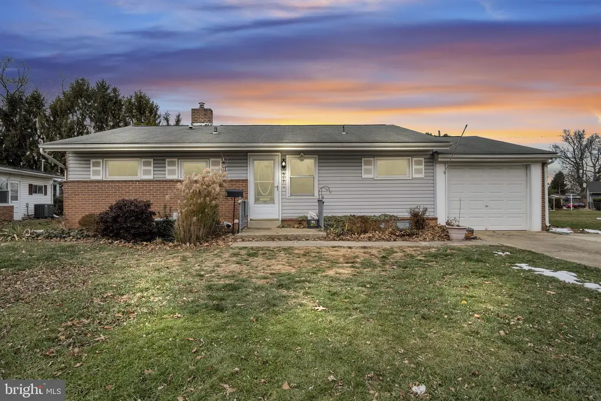 517 E Coover Street, Mechanicsburg, PA 17055 - Image #1