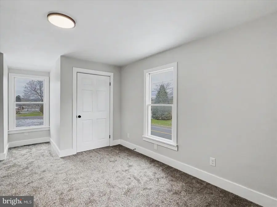 744 Forge Rd, Carlisle, PA 17015 - Image #2