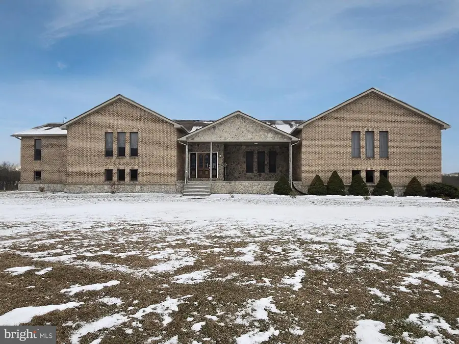 6859 Wertzville Rd, Enola, PA 17025 - Image #2