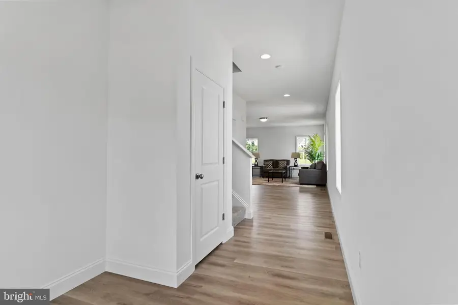 669 Brittany Drive, Mechanicsburg, PA 17055 - Image #3