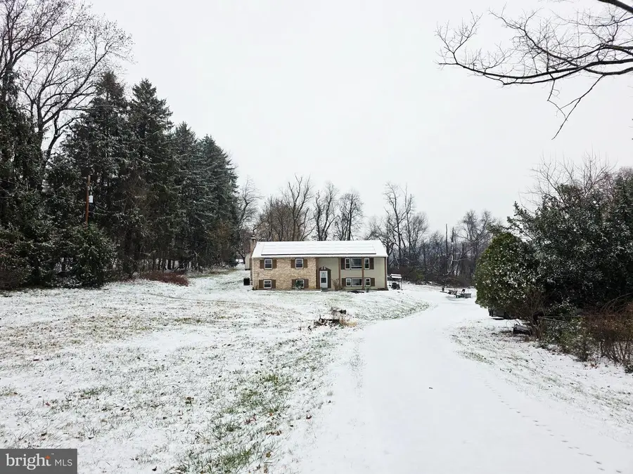 2509 Mill Road, Mechanicsburg, PA 17055 - Image #2