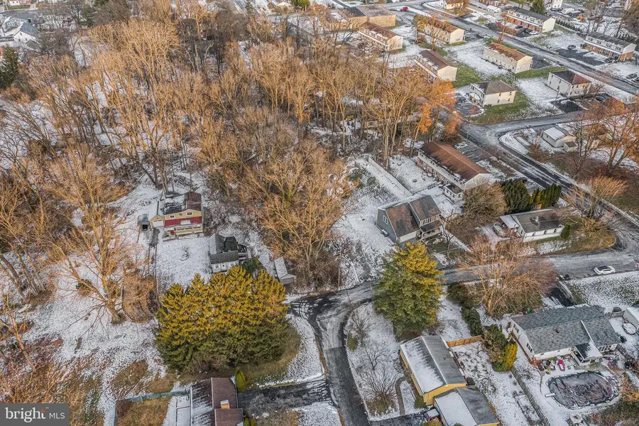 701 Belmont St, Mechanicsburg, PA 17055 - Image #2