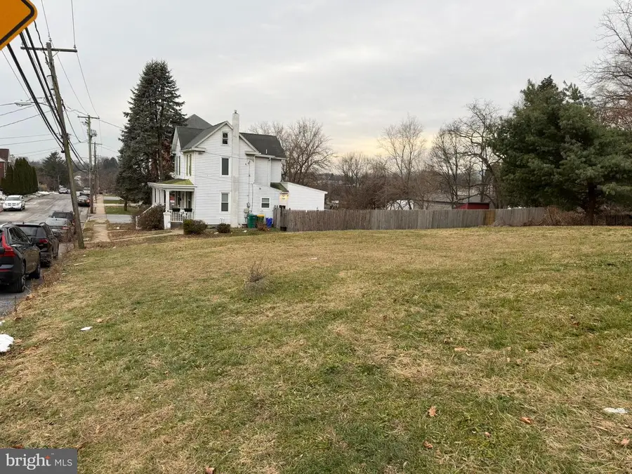 317 S Enola Dr, Enola, PA 17025 - Image #3