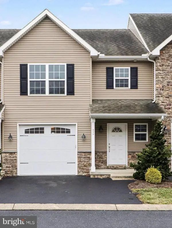 829 Spring Rock Court, MECHANICSBURG, PA 17055